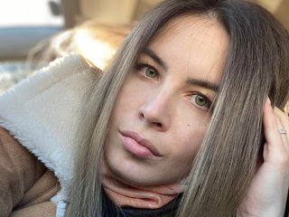 Chat vidéo érotique Raisa1gee