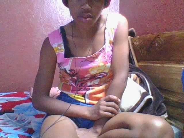 Captures d'écran de diffusion Raishahot