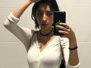 Chat vidéo érotique Ramona-Smith