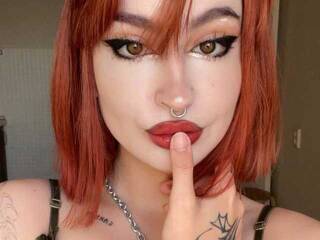 Chat vidéo érotique RayniraJones