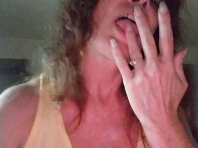Photos Reign327 Can you become my King? I'm back Tits taint and tools ❤❤Keep the register ringing and the party doesn't end ????