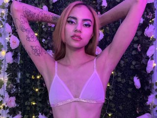 Chat vidéo érotique RemiDarklace