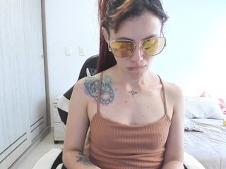 Chat vidéo érotique RevySadashiTrue