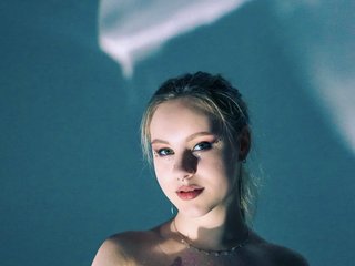 Chat vidéo érotique Rinaaaa-cherry