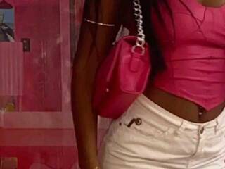 Chat vidéo érotique Rinah77xx