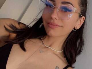 Chat vidéo érotique RitaOral