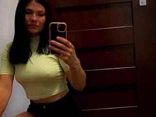 Chat vidéo érotique RoseHotty