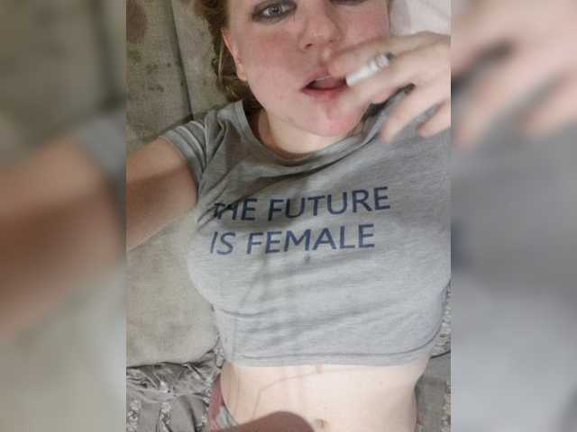 Captures d'écran de diffusion ROTvvvROT