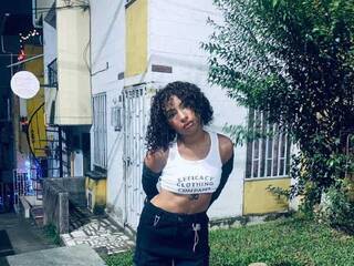 Chat vidéo érotique roxane-summer