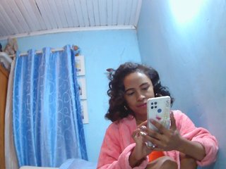 Chat vidéo érotique Reinewallashy3