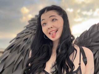 Chat vidéo érotique RoxyNilll