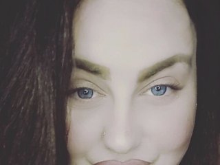 Chat vidéo érotique Ruby-Lorrie