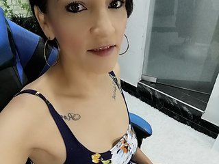 Chat vidéo érotique RubyAmor