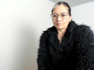 Chat vidéo érotique rubymilf-1