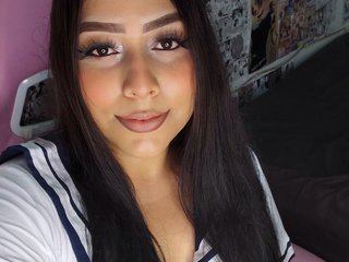 Chat vidéo érotique Sakura18a