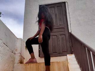 Chat vidéo érotique Sallia29