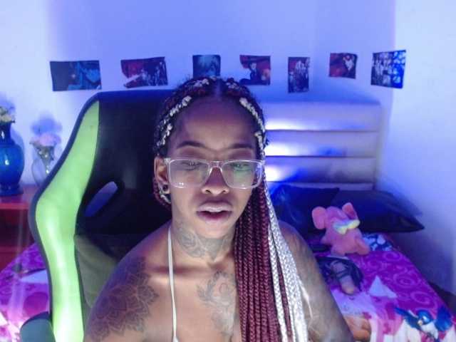 Captures d'écran de diffusion samantaafox