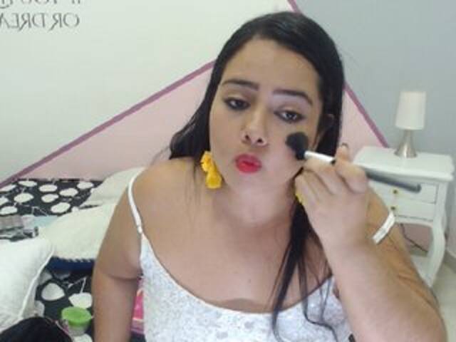 Captures d'écran de diffusion SamaraMarquez