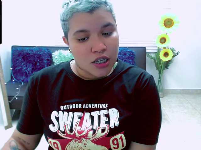 Captures d'écran de diffusion LilyJames