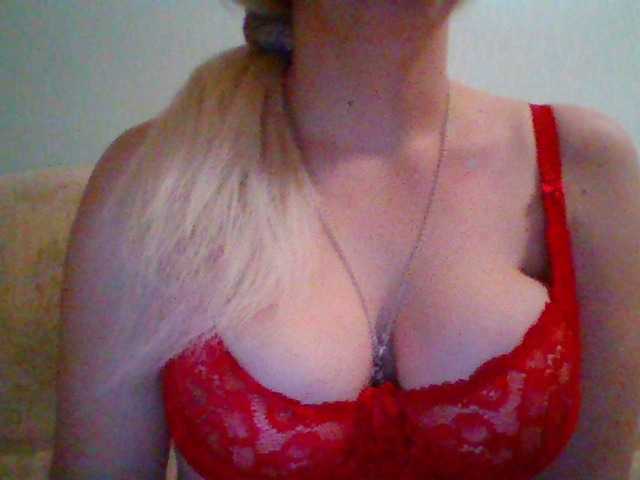 Photos Samiliya23 «Tip me 50 if you think that l am cute. l'll rate your cock for 30 .»