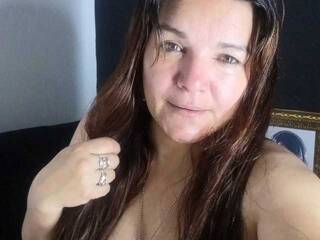 Chat vidéo érotique Santal20251