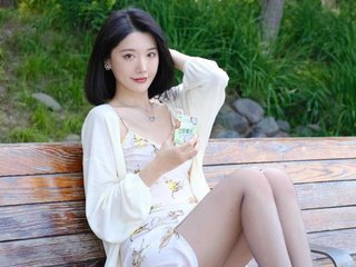 Chat vidéo érotique saozi-live