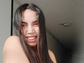 Chat vidéo érotique SapphiraBron