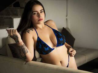 Chat vidéo érotique SaraBrownn