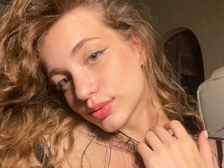 Chat vidéo érotique SarahShy