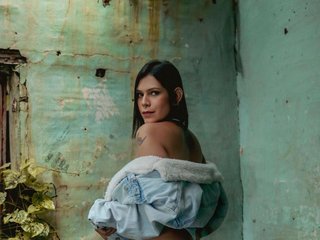 Chat vidéo érotique sarahyates