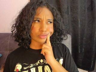 Chat vidéo érotique sarasophie