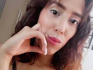 Chat vidéo érotique SaraWlker