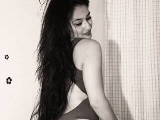 Chat vidéo érotique sarayzv