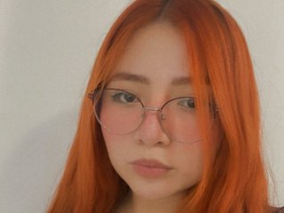 Chat vidéo érotique SashaAdamss