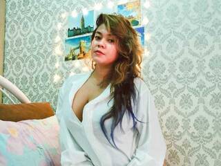 Chat vidéo érotique SassyClit