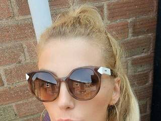 Chat vidéo érotique SavageAss