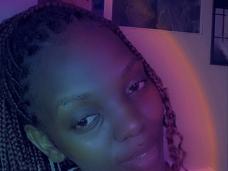 Chat vidéo érotique Savournie