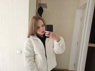 Chat vidéo érotique Maxvella