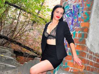 Chat vidéo érotique SayaDevii