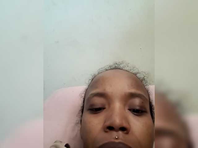 Captures d'écran de diffusion ScarlettDiorFoxx