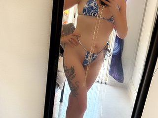 Chat vidéo érotique ScarlettRedRose