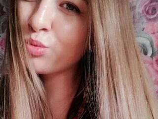 Chat vidéo érotique lyubimkaMargo