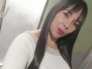 Chat vidéo érotique SelennaRouss