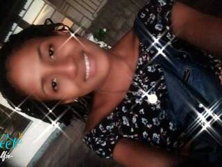 Chat vidéo érotique selennerosse