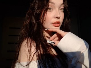 Chat vidéo érotique SelinaLiem