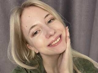 Chat vidéo érotique SelySun