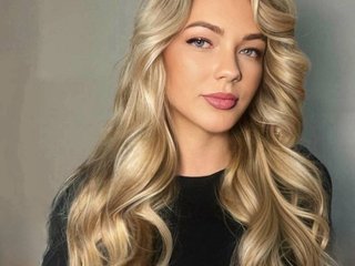 Chat vidéo érotique Domiana