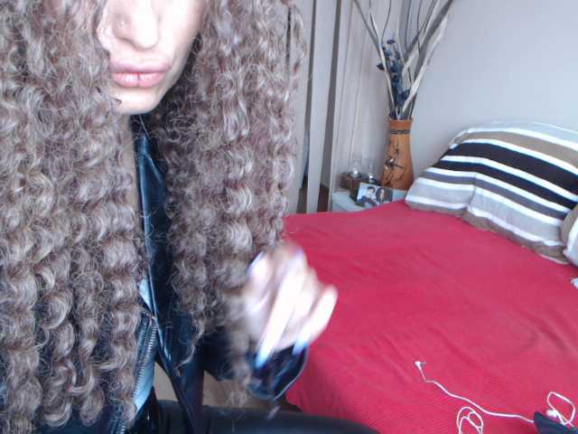 Captures d'écran de diffusion SexiBelle