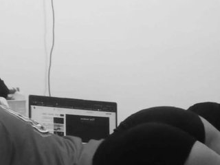 Chat vidéo érotique Sexxiebaddie2