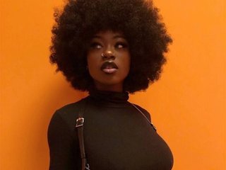 Chat vidéo érotique Sexy-Aliyah